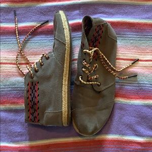 Toms tribal booties